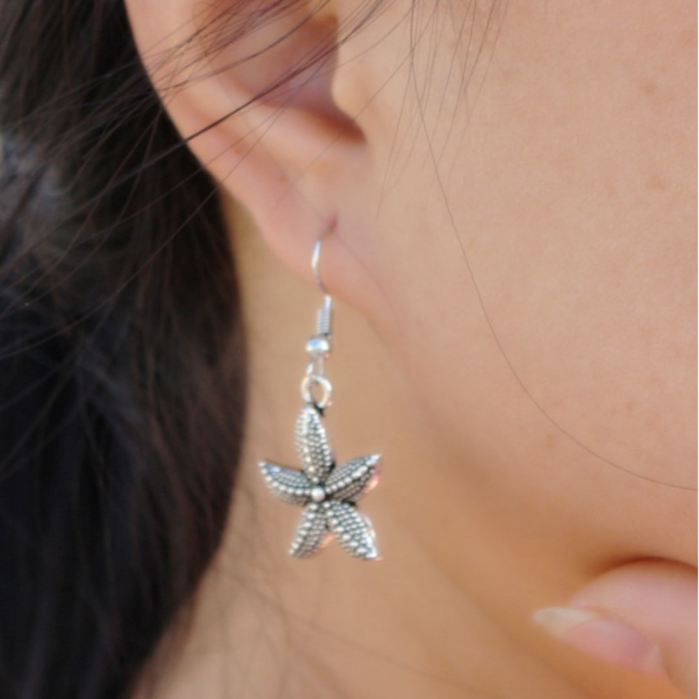 NEW Starfish Dangle Earrings
